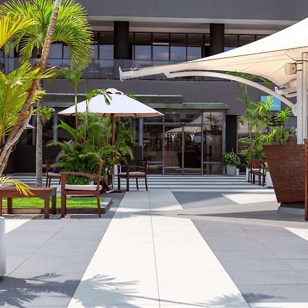 Park Inn By Radisson Libreville Exterior foto